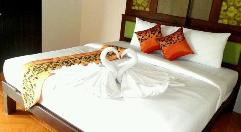 Hasna Palace Hotel Ao Nang Esterno foto